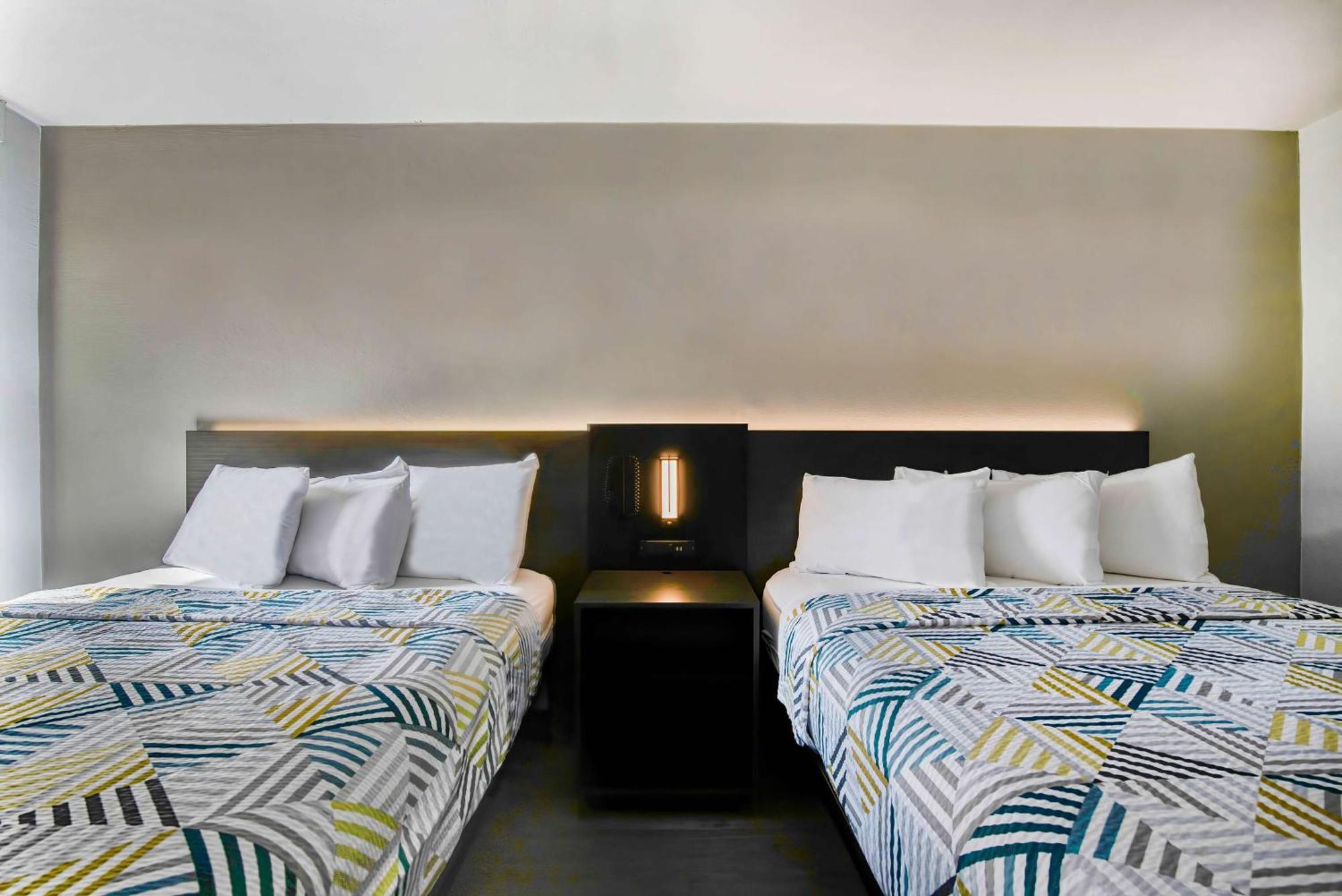 6 Atlanta, Ga - Midtown Motel Atlanta