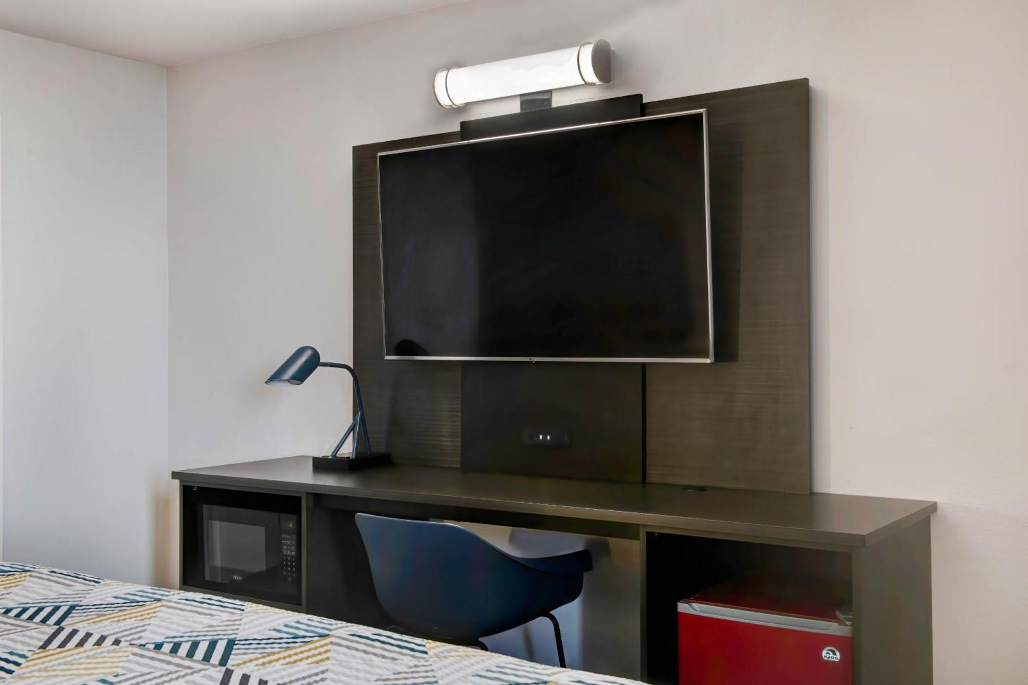 6 Atlanta, Ga - Midtown Motel Atlanta