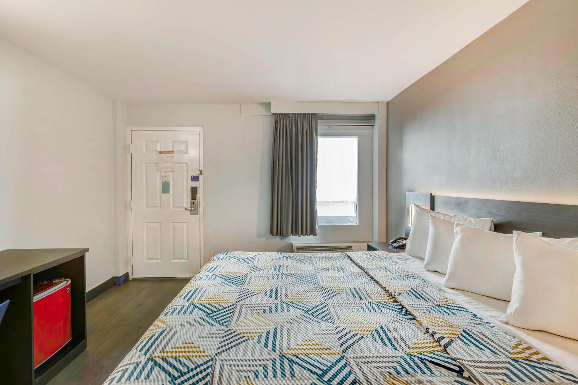 6 Atlanta, Ga - Midtown Motel Atlanta