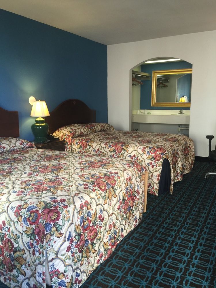 6 Atlanta, Ga - Midtown Motel