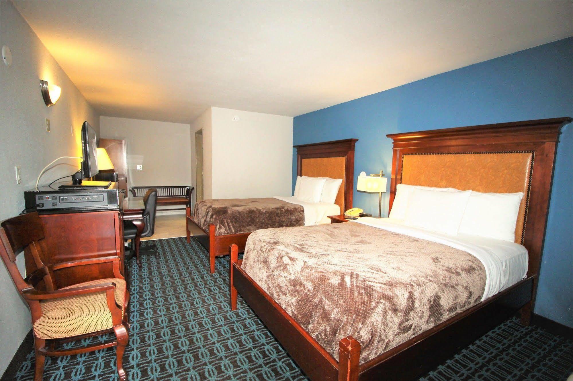 6 Atlanta, Ga - Midtown Atlanta